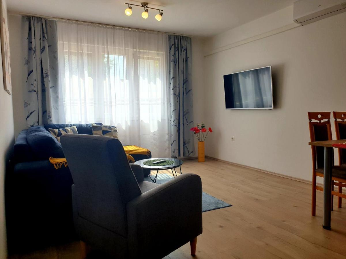 Apartment Mon Cheri-Located In A Quiet Neighbourhood Near Beaches Free Parking Pula Exteriér fotografie